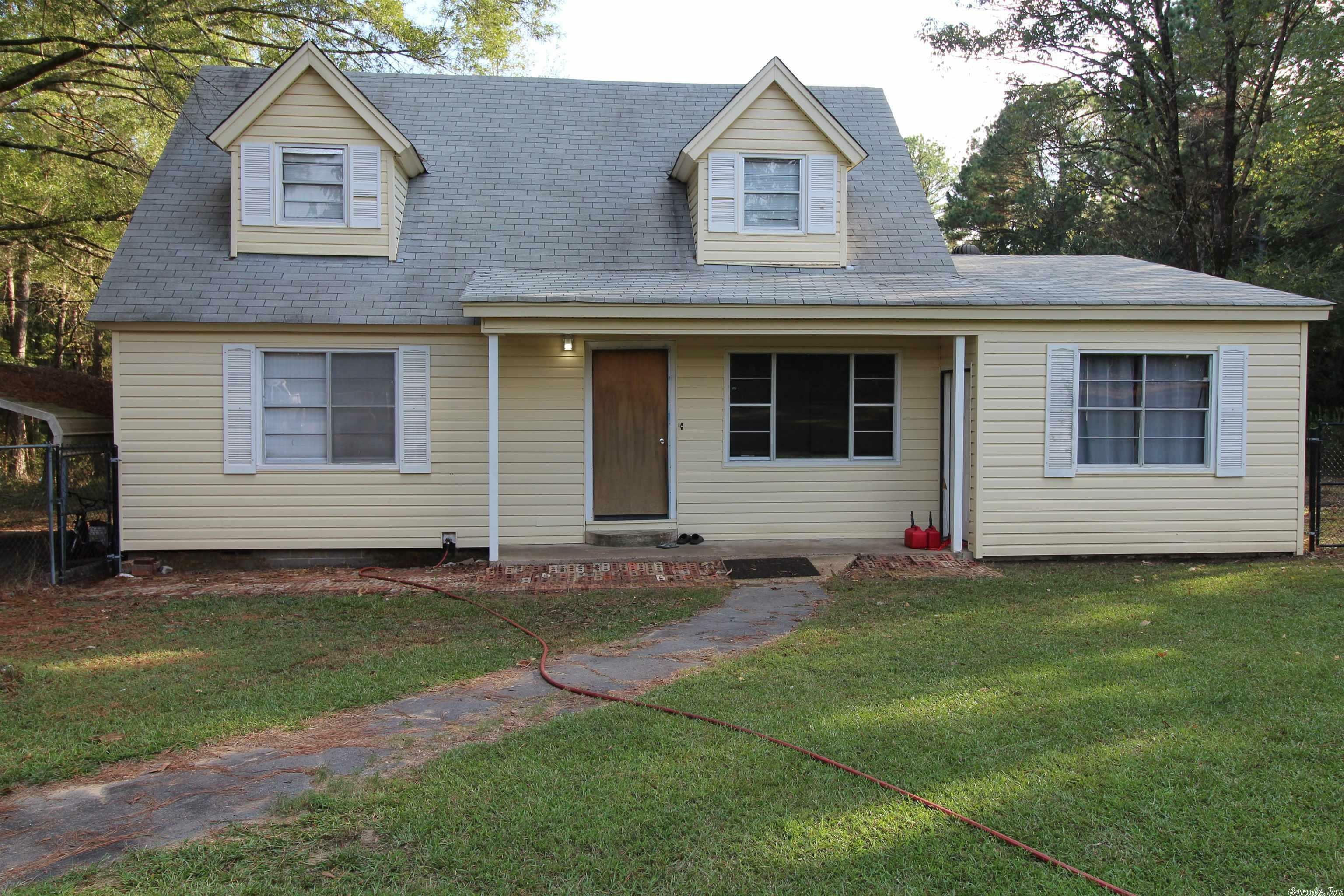 Property Photo:  2223 N T Gwin Ln  AR 72206 