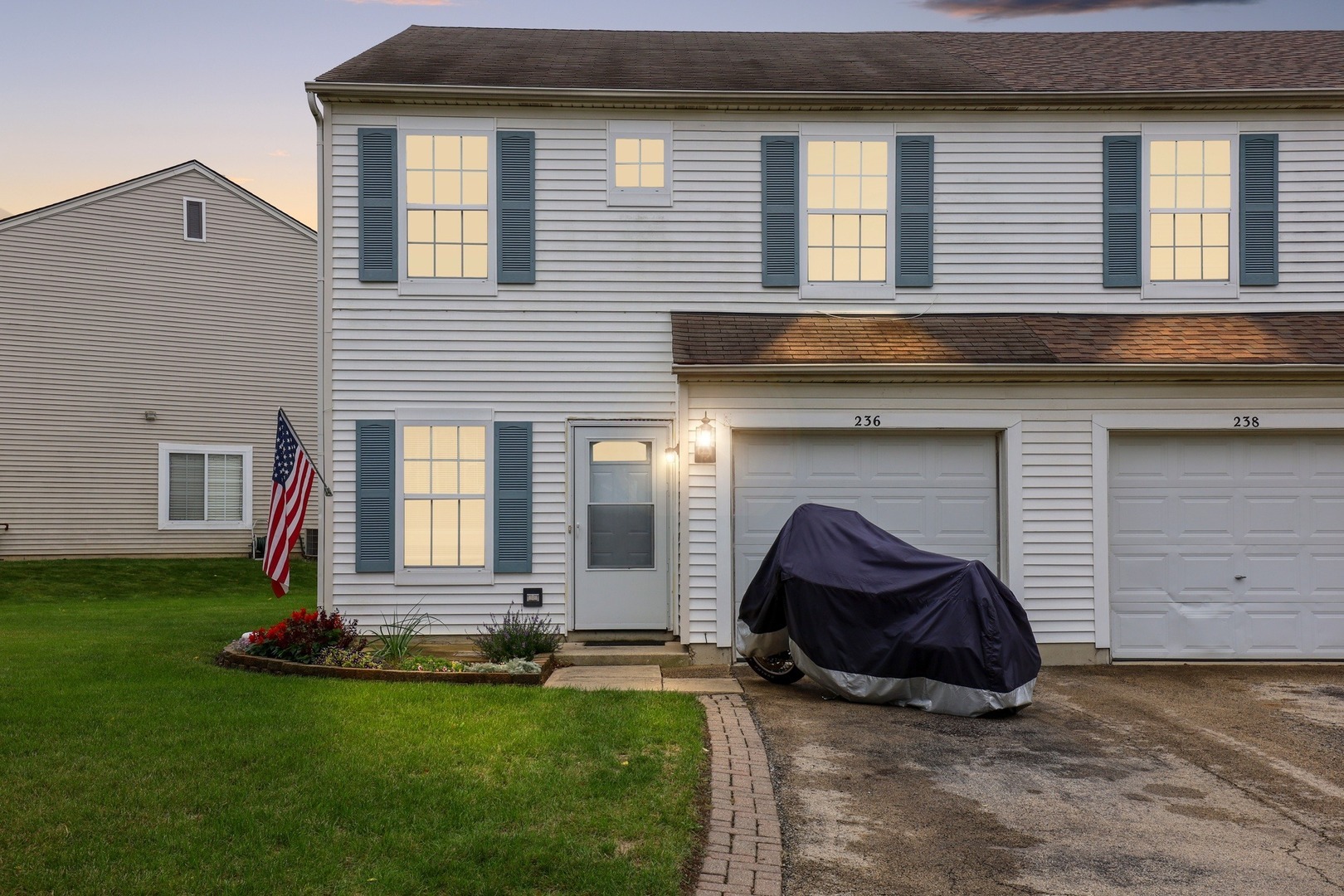 Property Photo:  236 Charleston Avenue  IL 60446 