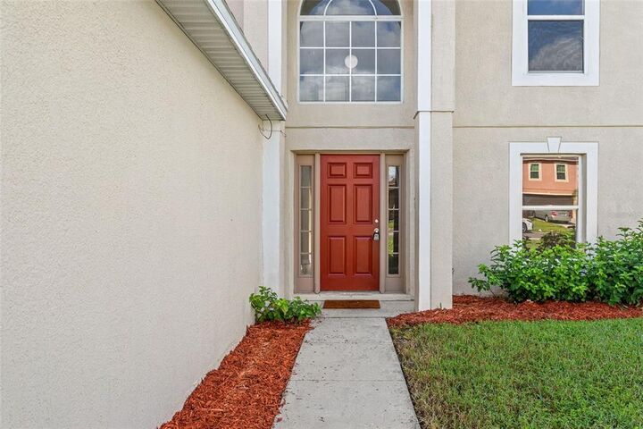 Property Photo: 14126 Econ Woods Ln FL 32826