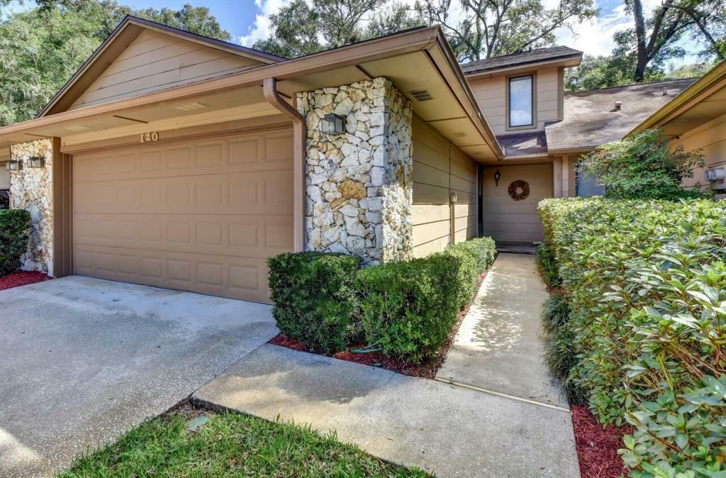 Property Photo:  120 Silver Bow Trail  FL 32724 