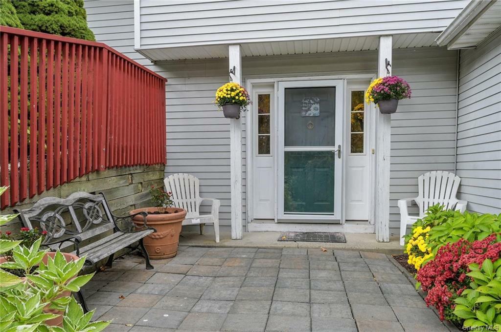 Property Photo:  28 Marilyn Court  NY 10930 