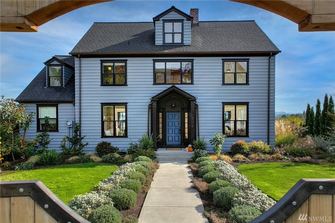 Property Photo:  3716 Cascadia Ave S  WA 98144 