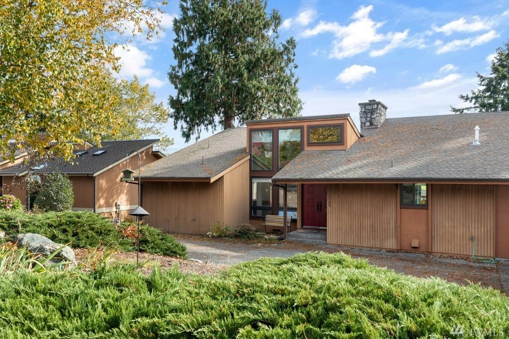 Property Photo: 12509 Patricia Lane WA 98233