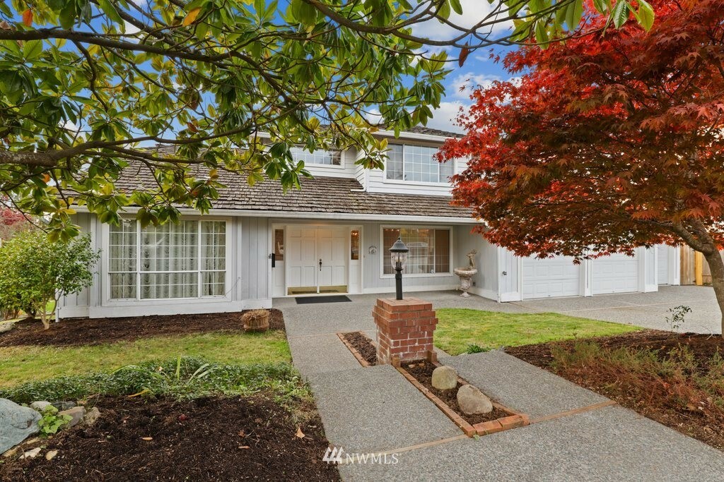 Property Photo: 5912 74th Avenue NE WA 98270