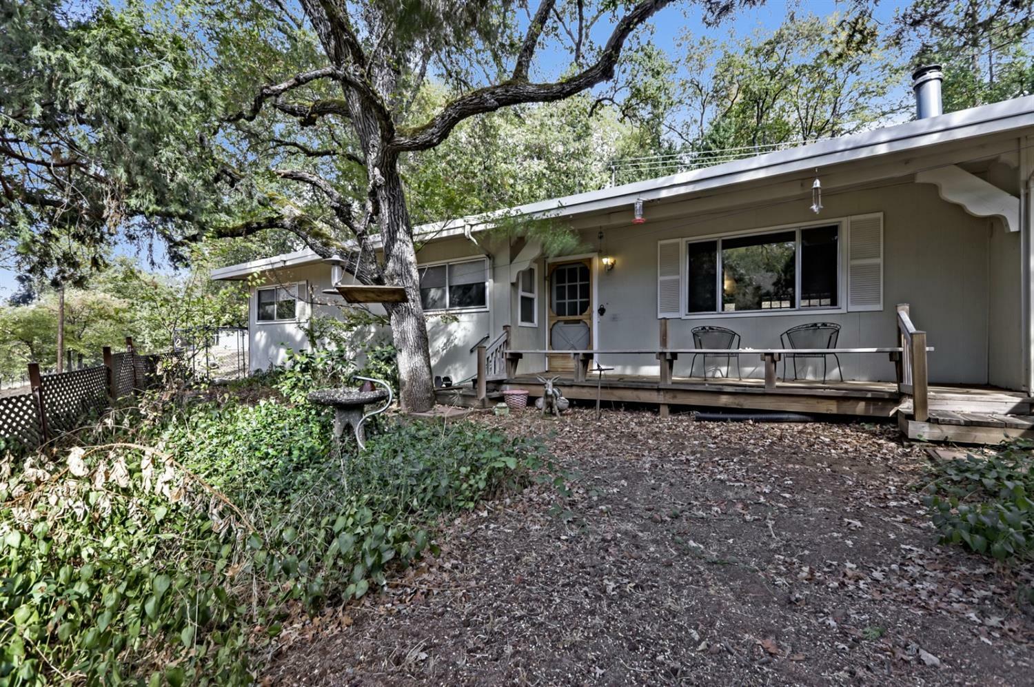 Property Photo:  940 Cole Road  CA 95722 