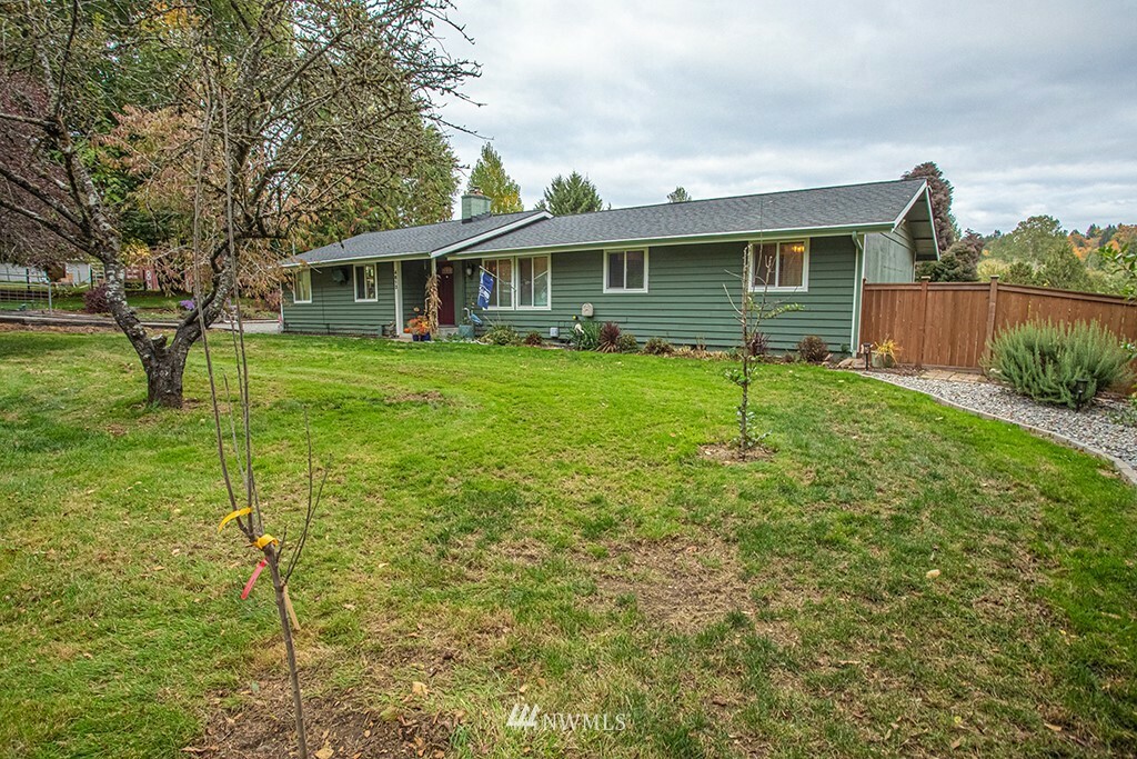 Property Photo:  4613 SE Mayvolt Road  WA 98366 