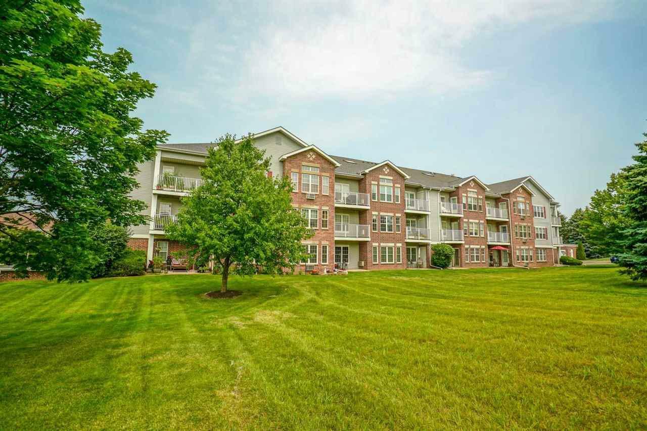 Property Photo:  1625 Kings Mill Way 202  WI 53718 