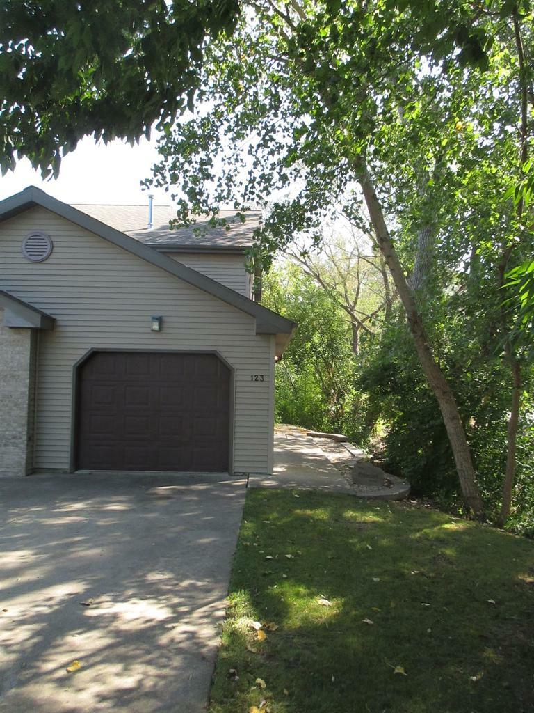 Property Photo:  123 Waverly Dr  WI 53523 