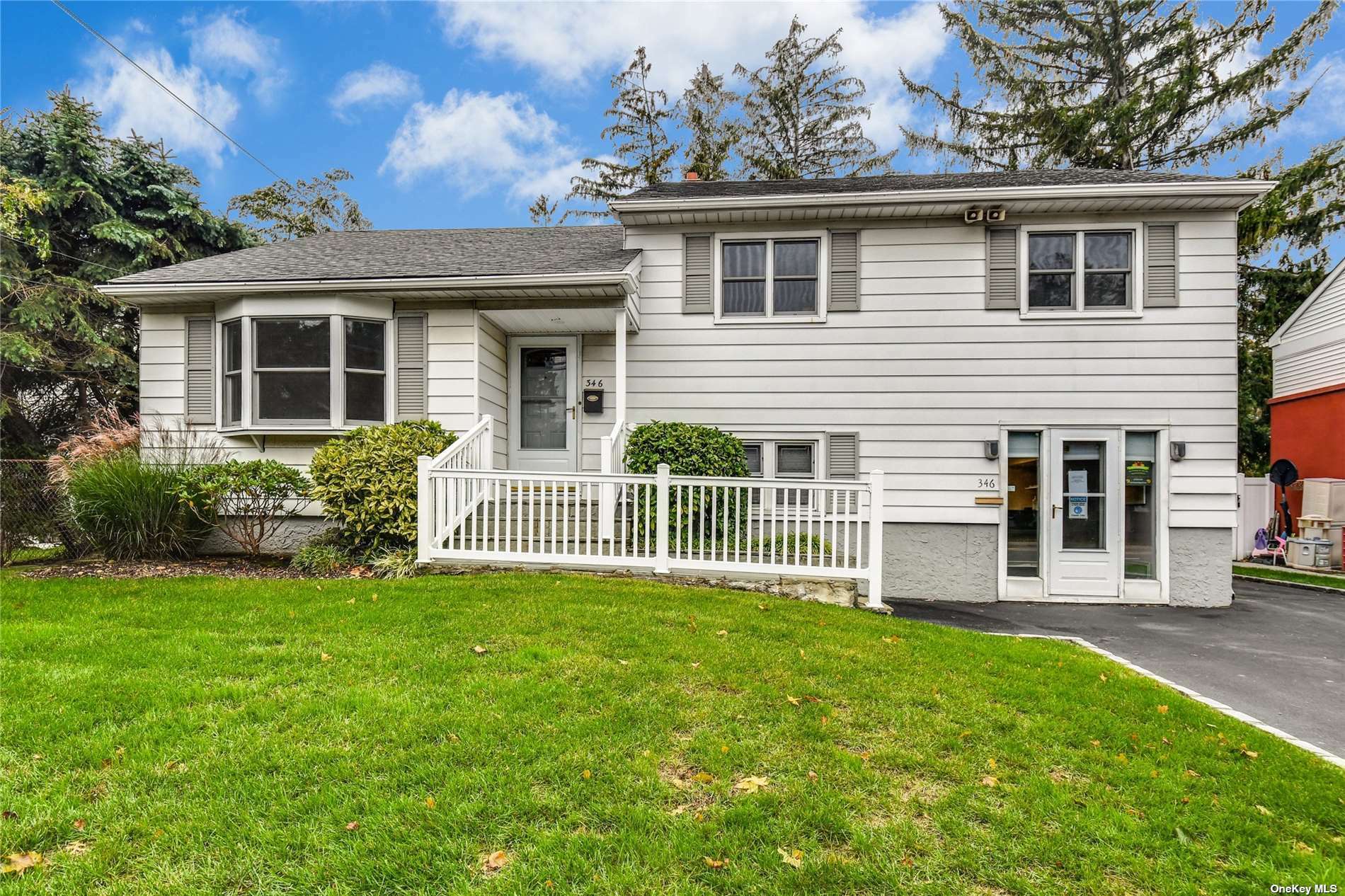 Property Photo:  346 S Oyster Bay Road  NY 11791 