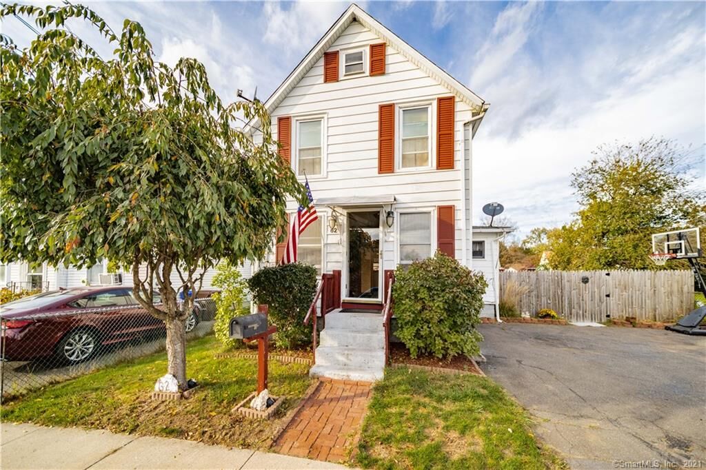 Property Photo: 62 Highland Park CT 06082
