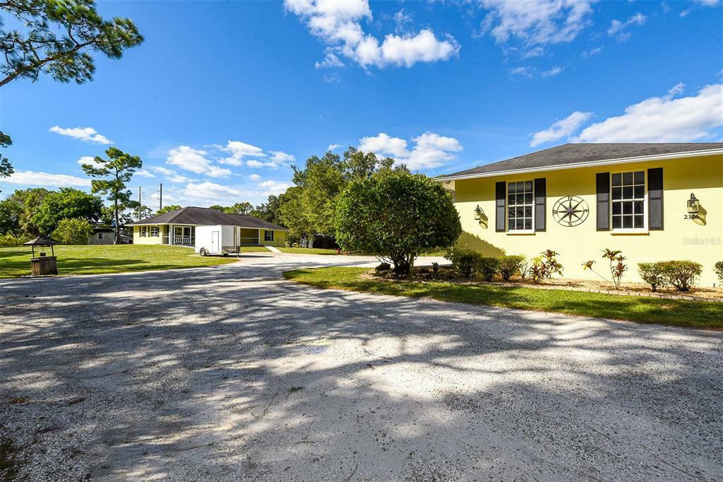 Property Photo:  2326 Frederick Drive  FL 34292 