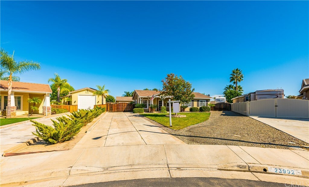 Property Photo:  23902 Robert Court  CA 92562 