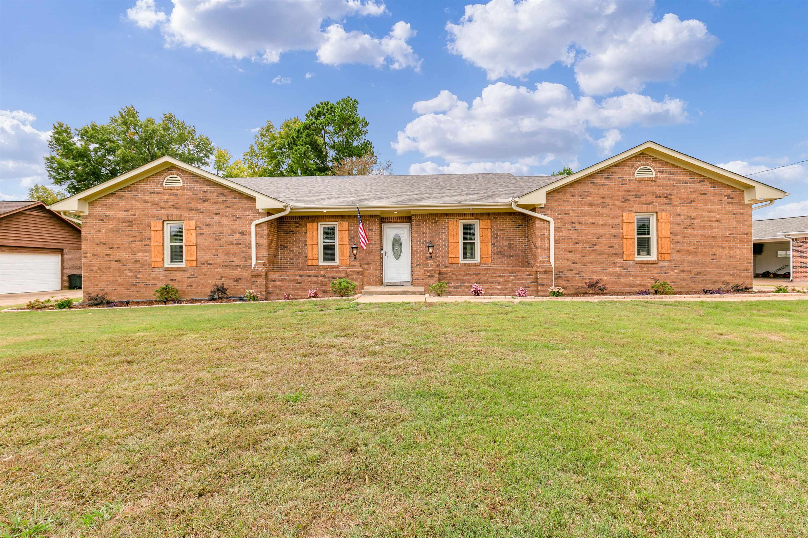 Property Photo: 30 Addison Way TN 38305