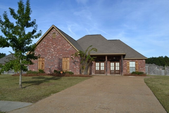 Property Photo:  902 Belle Oak Cove  MS 39042 