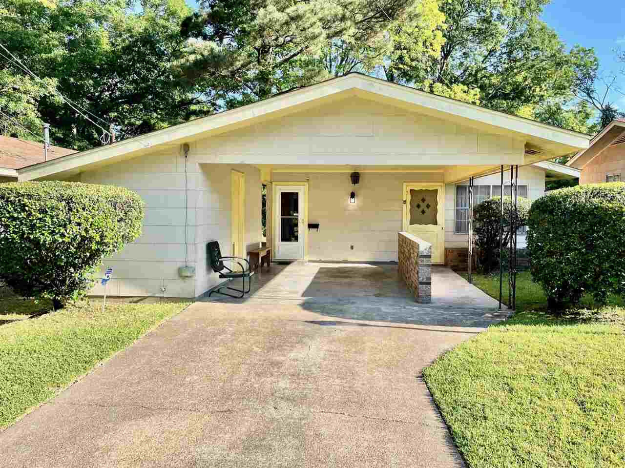 Property Photo: 2713 Milo Avenue MS 39213