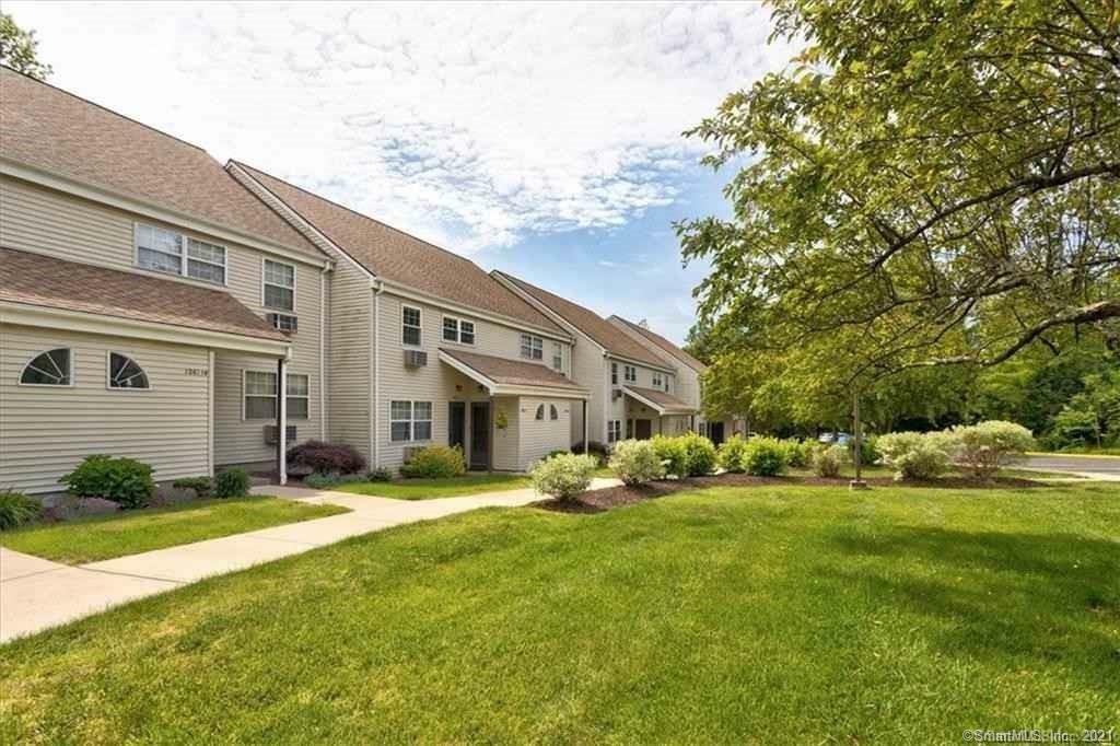 Property Photo: 1241 Washington Street 7 CT 06457