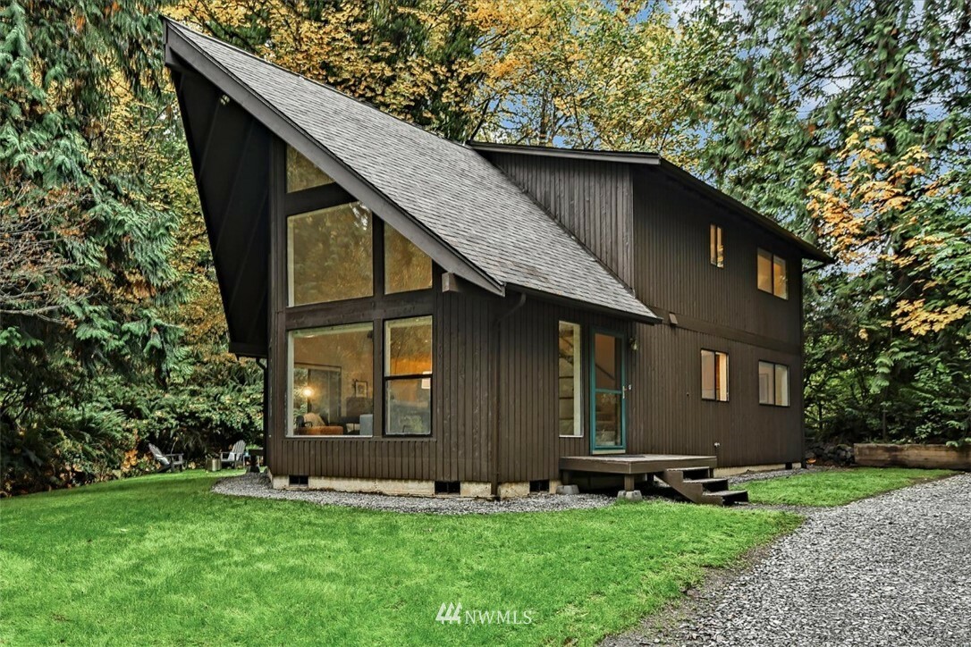 Property Photo: 27432 NE Union Hill Road WA 98053