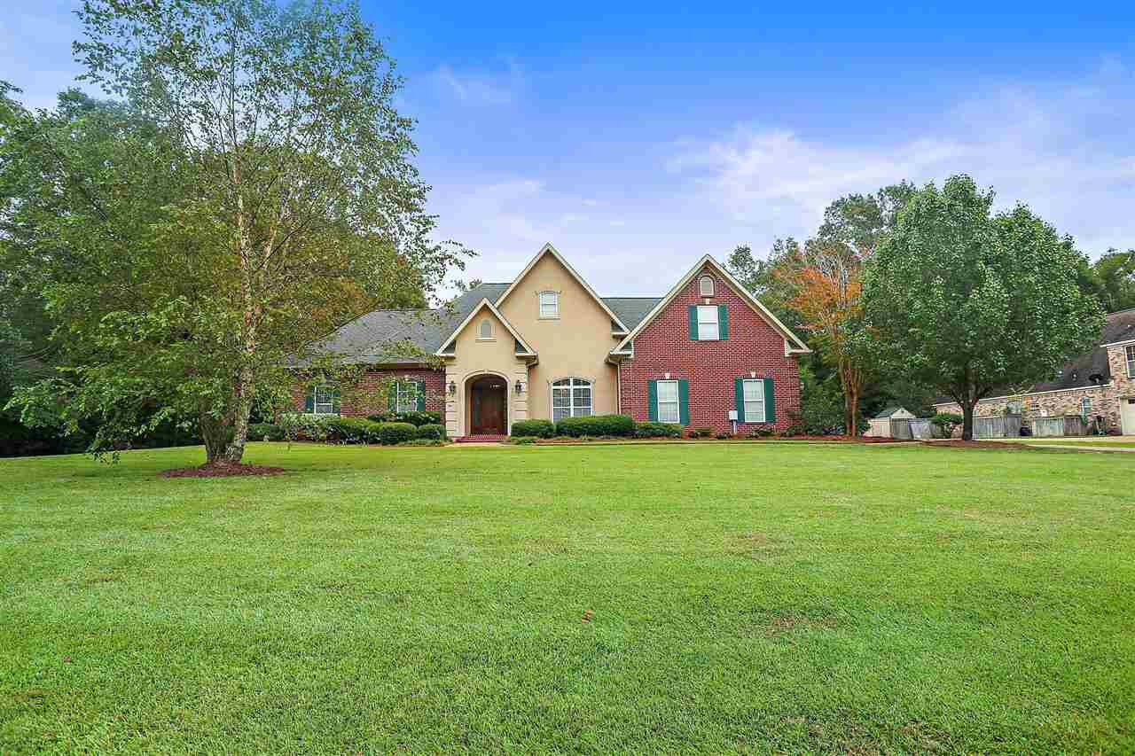 Property Photo:  116 Rowan Oak Place  MS 39170 