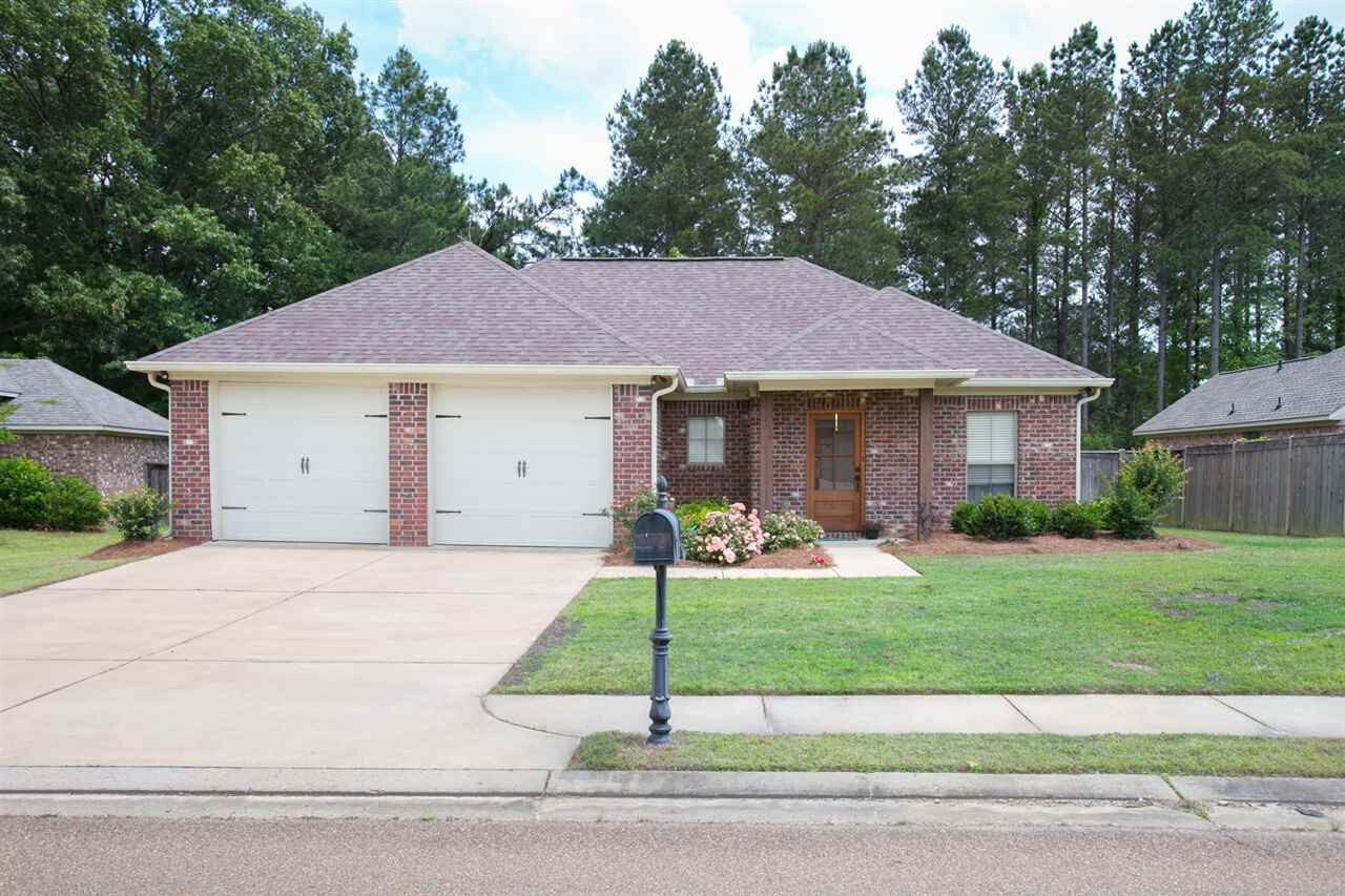 Property Photo:  117 Hampton Ridge  MS 39110 