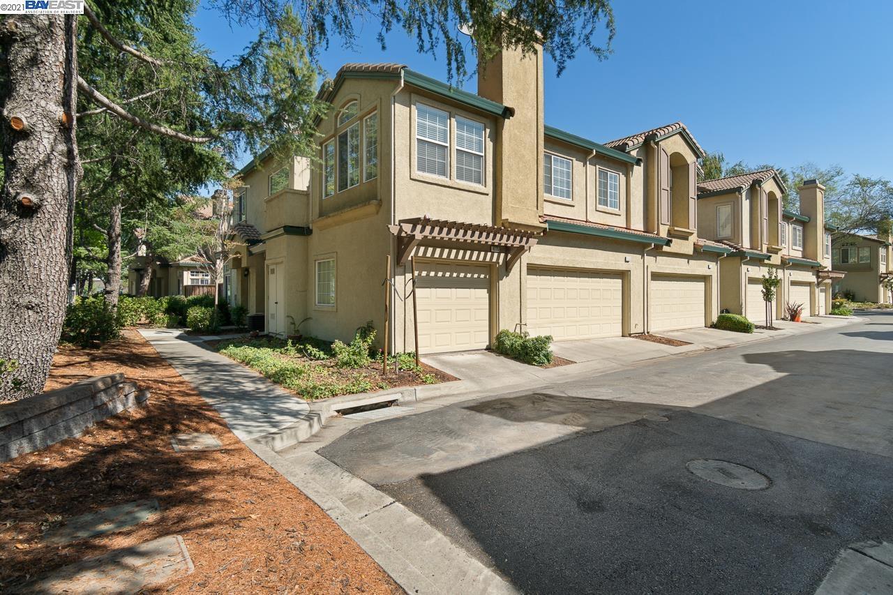 Property Photo: 4175 Alba Ct CA 94588