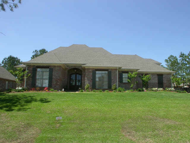 Property Photo:  1305 Water Brooke Court  MS 39110 