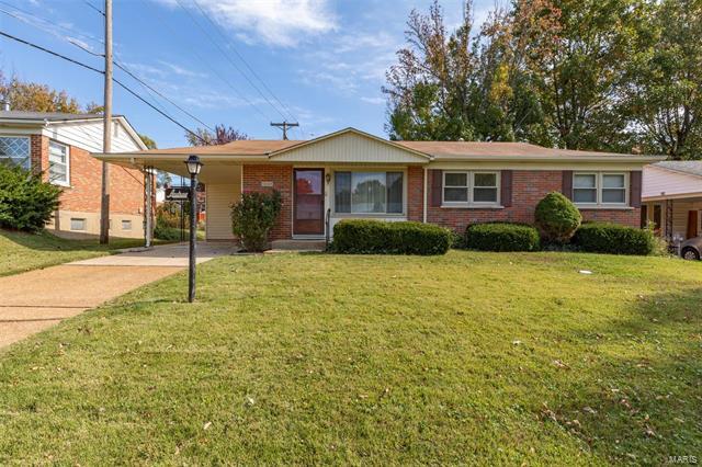 Property Photo: 9248 Papoose Drive 63123