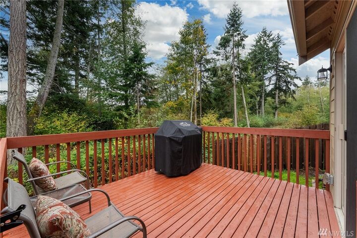 Property Photo: 280 NE Tronson Cir WA 98311