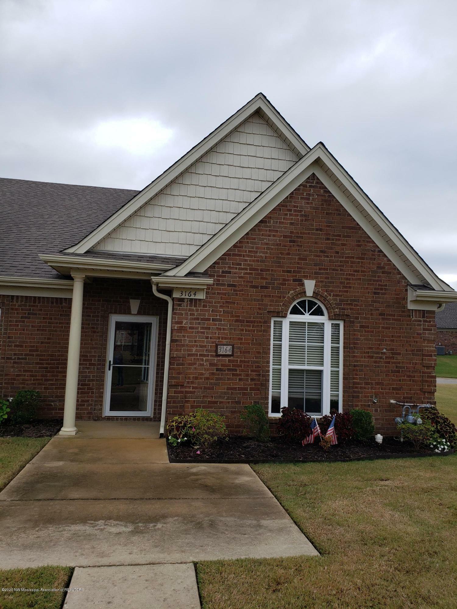 Property Photo:  3164 Wellbrook Lane  MS 38672 