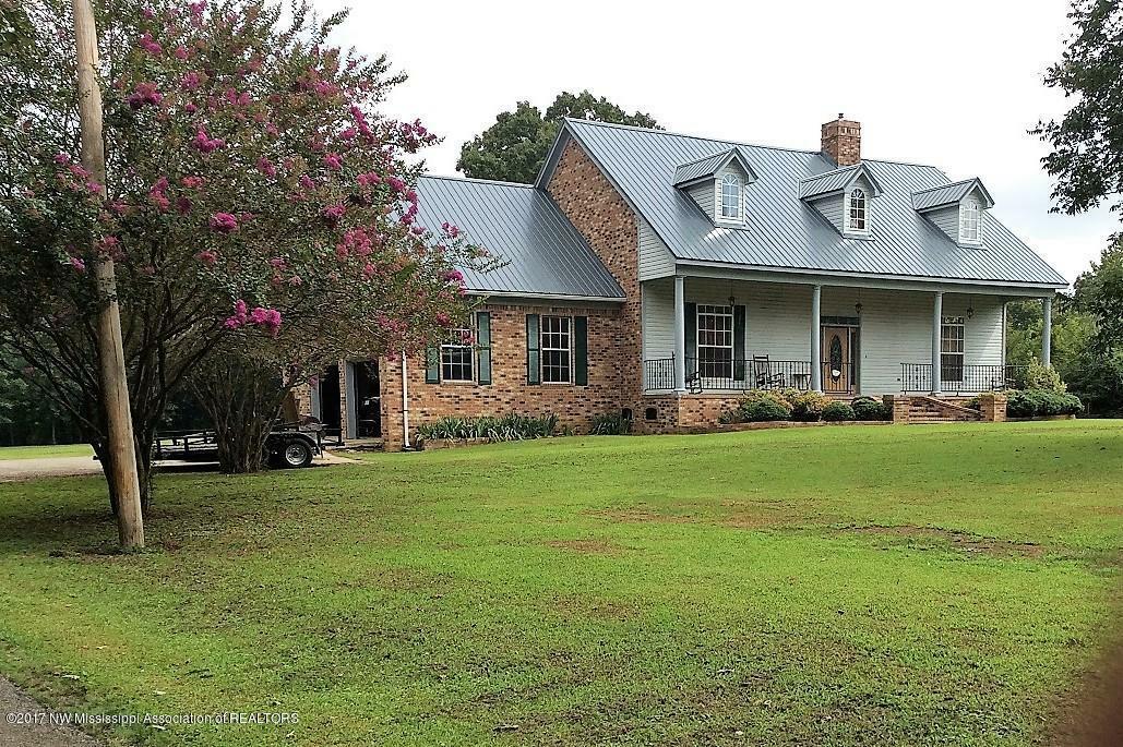 Property Photo: 324 Brown Hill Road MS 38611