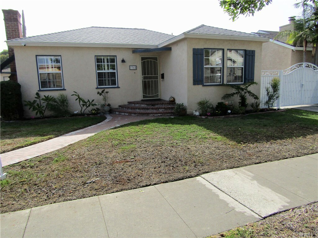 Property Photo:  7712 Melrose Street  CA 90621 