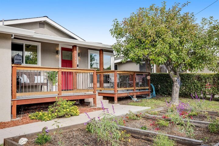 1287 Kresky Way  Petaluma CA 94954 photo