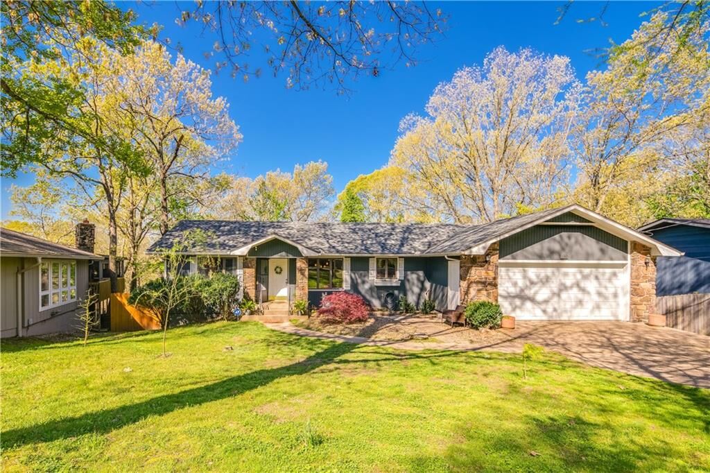 Property Photo: 10 Pease Drive AR 72715