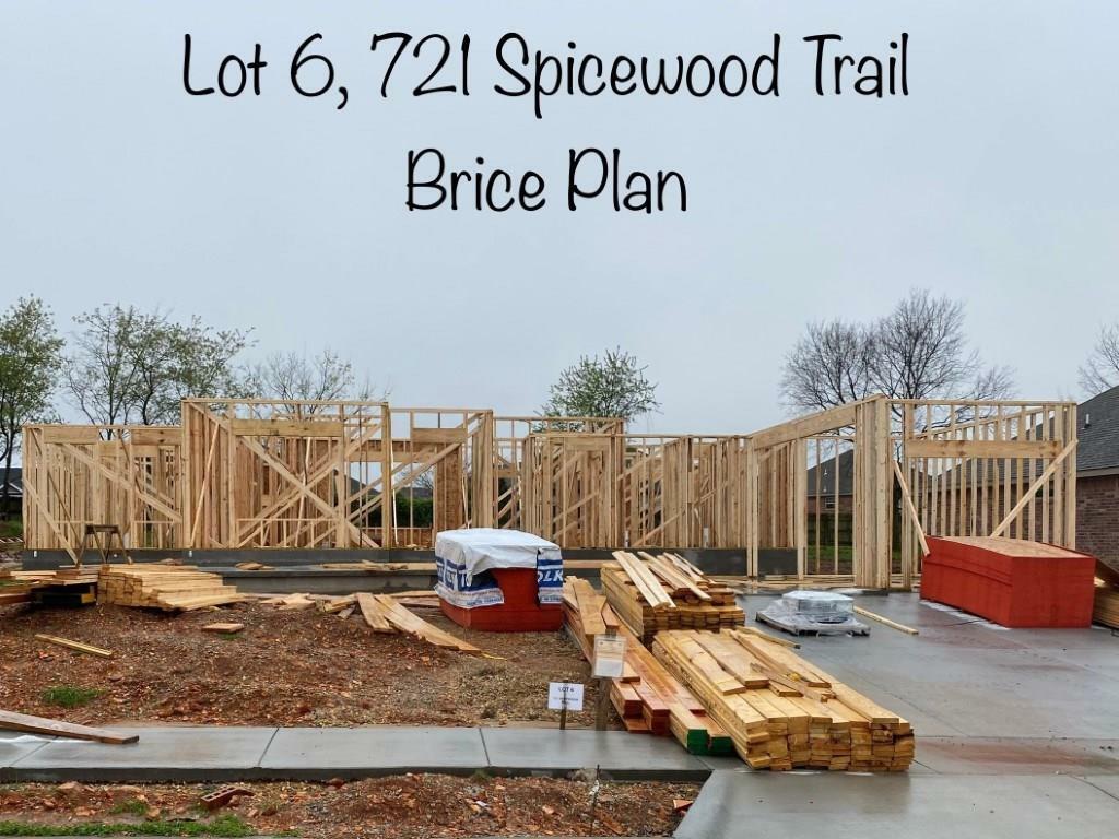 Property Photo:  721 Spicewood Trail  AR 72719 