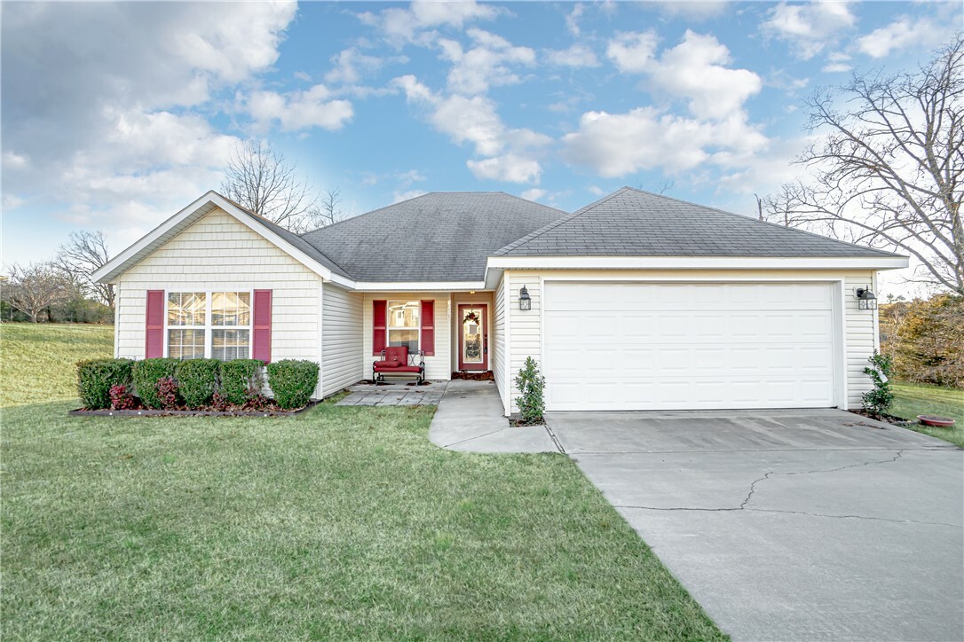 Property Photo:  10425 Kays Lane  AR 72756 