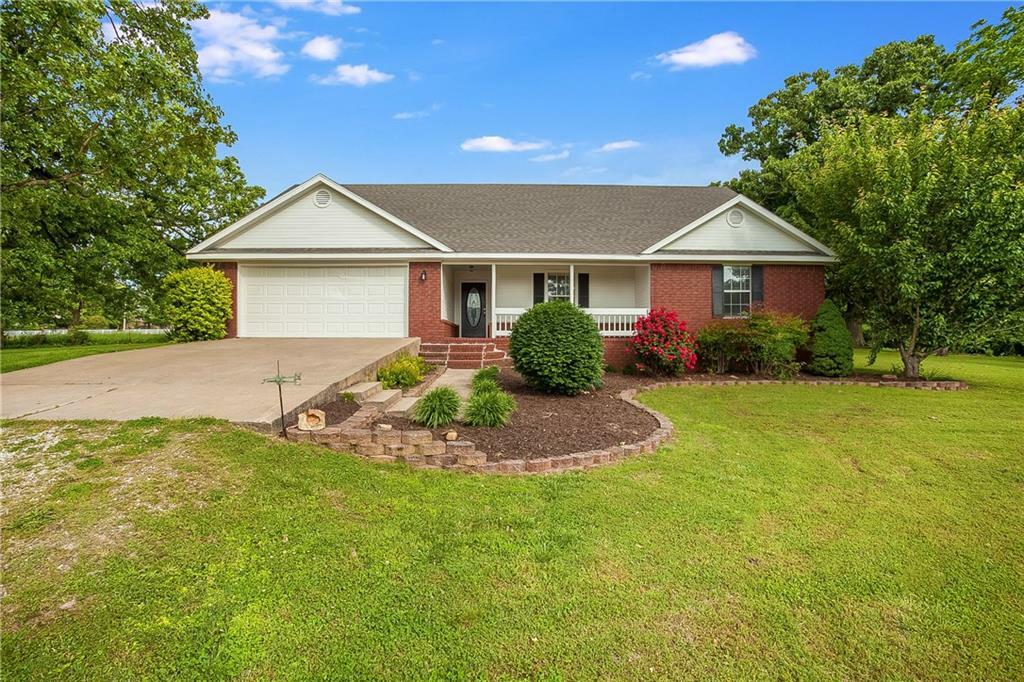 Property Photo:  11645 Giles Road  AR 72730 