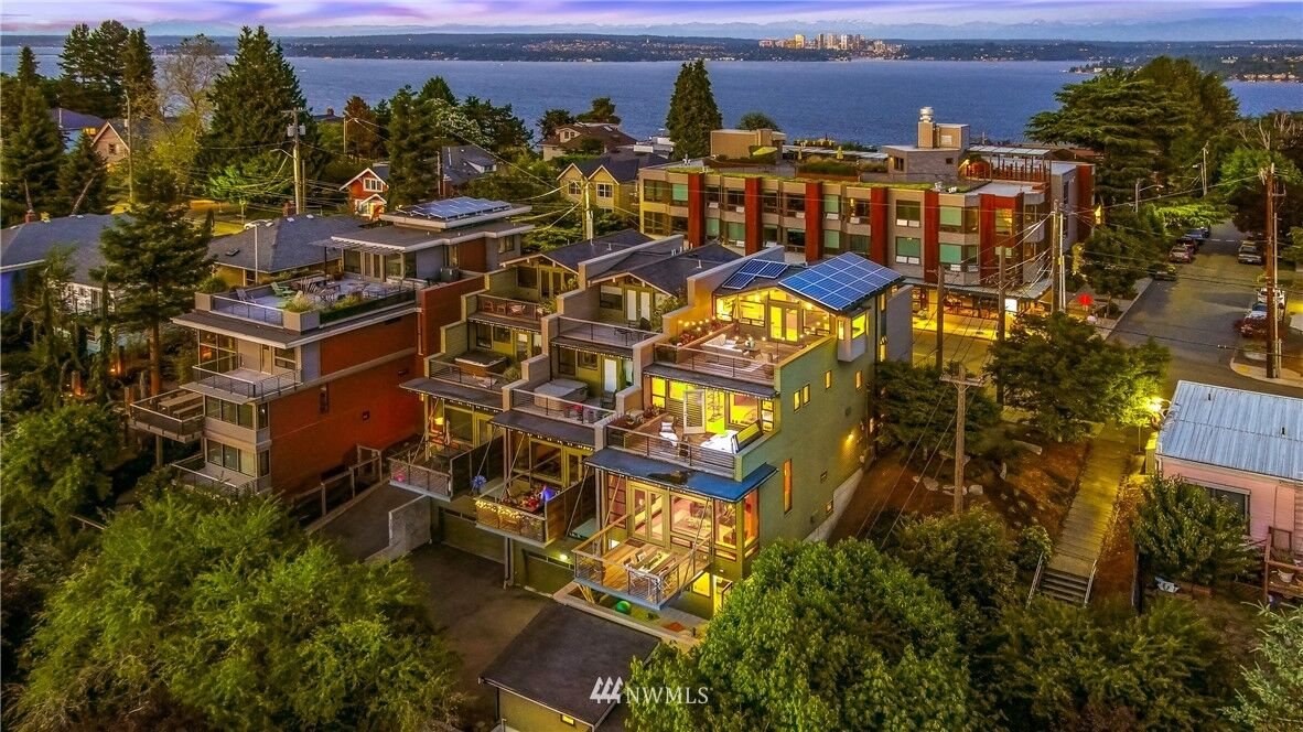 Property Photo: 1379 31st Avenue S WA 98144