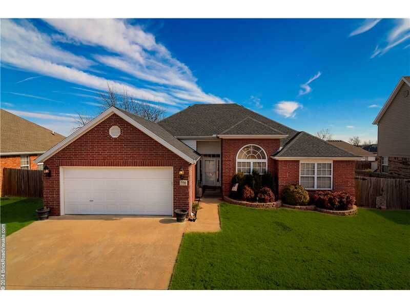 Property Photo: 770 Walker Street AR 72719