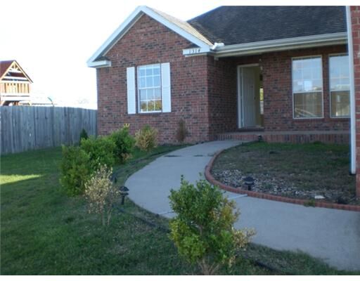Property Photo: 1314 E Rachel Lane AR 72758