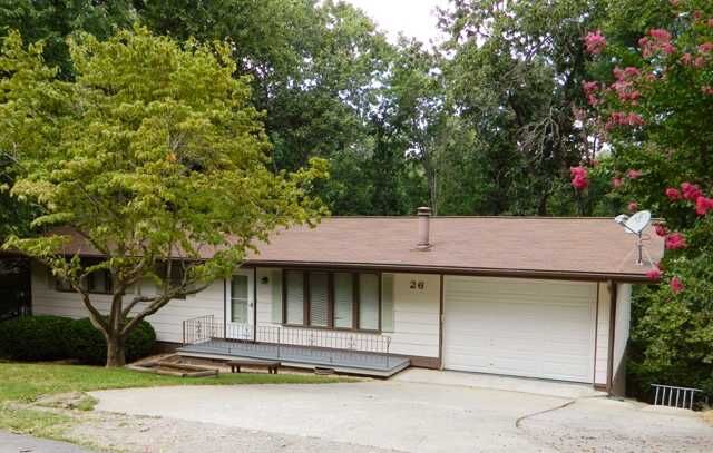 Property Photo:  26 Hampstead Lane  AR 72714 