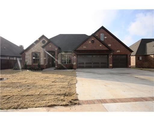 Property Photo: 1620 Whippoorwill Lane AR 72712