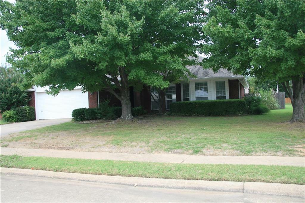 Property Photo:  3401 W Margaret Place  AR 72756 