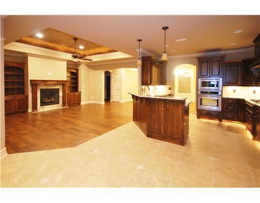 Property Photo: 2803 SW Aster Avenue AR 72712