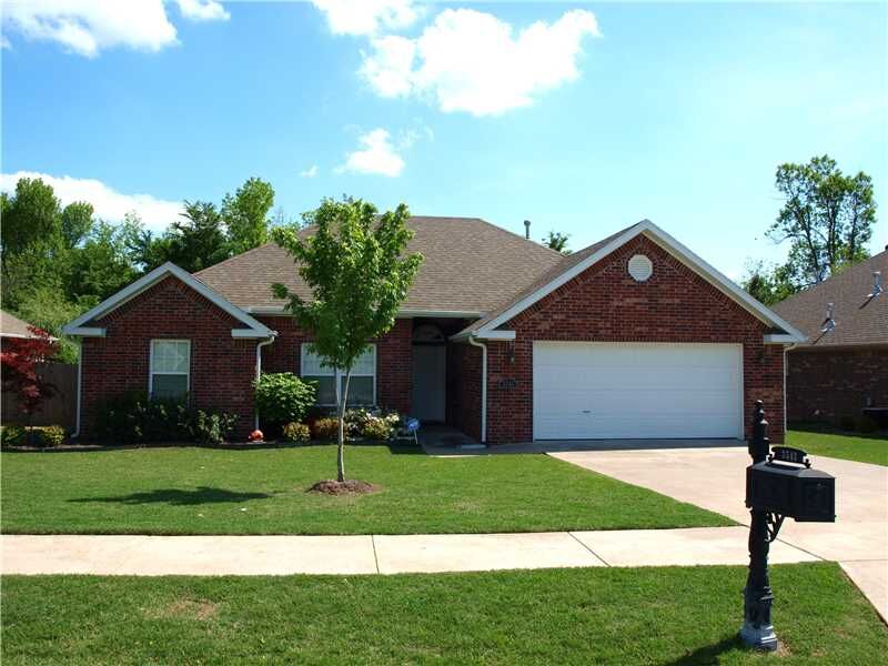 Property Photo:  3543 W Marsh Street  AR 72704 