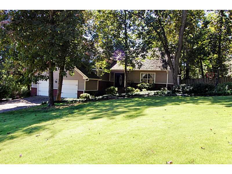 Property Photo:  2305 E Lensfield Place  AR 72701 
