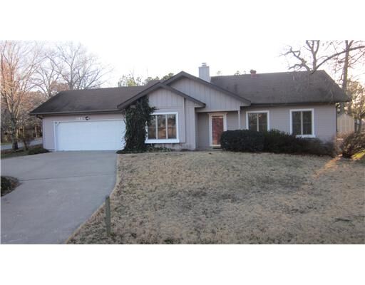 Property Photo: 1 Glenbarr Circle AR 72715