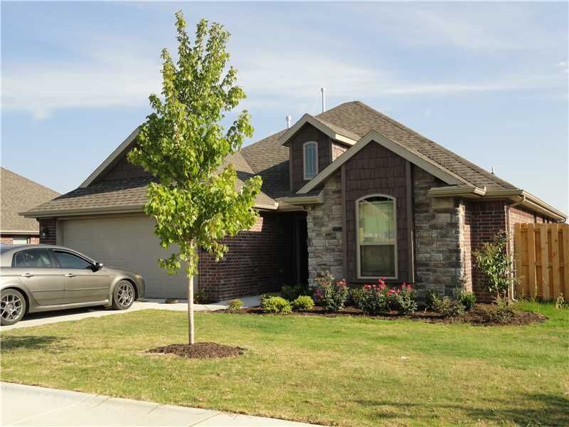 Property Photo: 3209 Raven Drive AR 72704