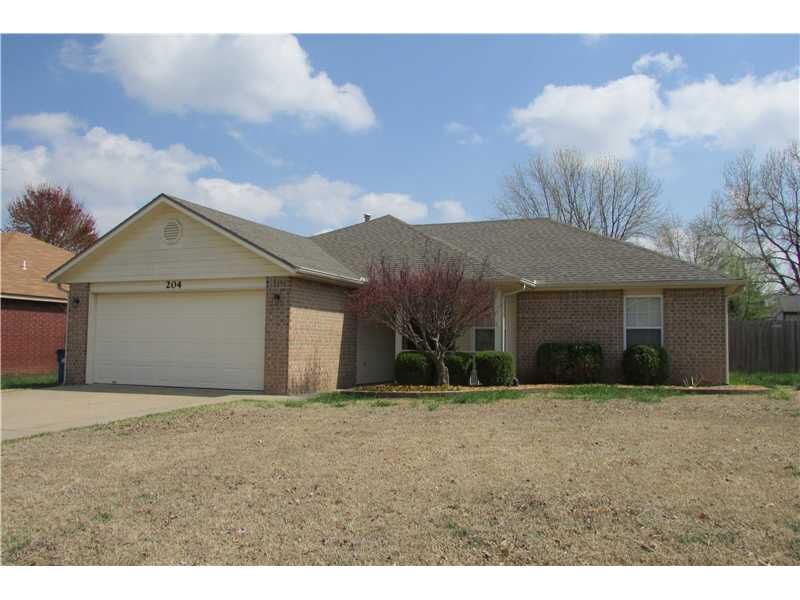 Property Photo:  204 Rebecca Road  AR 72712 