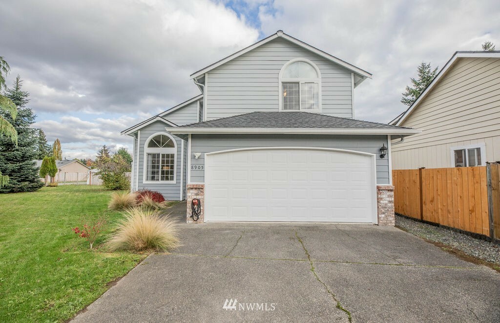 Property Photo:  8905 58th Drive NE  WA 98270 