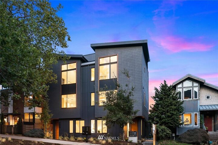 3920 B Linden Avenue N  Seattle WA 98103 photo