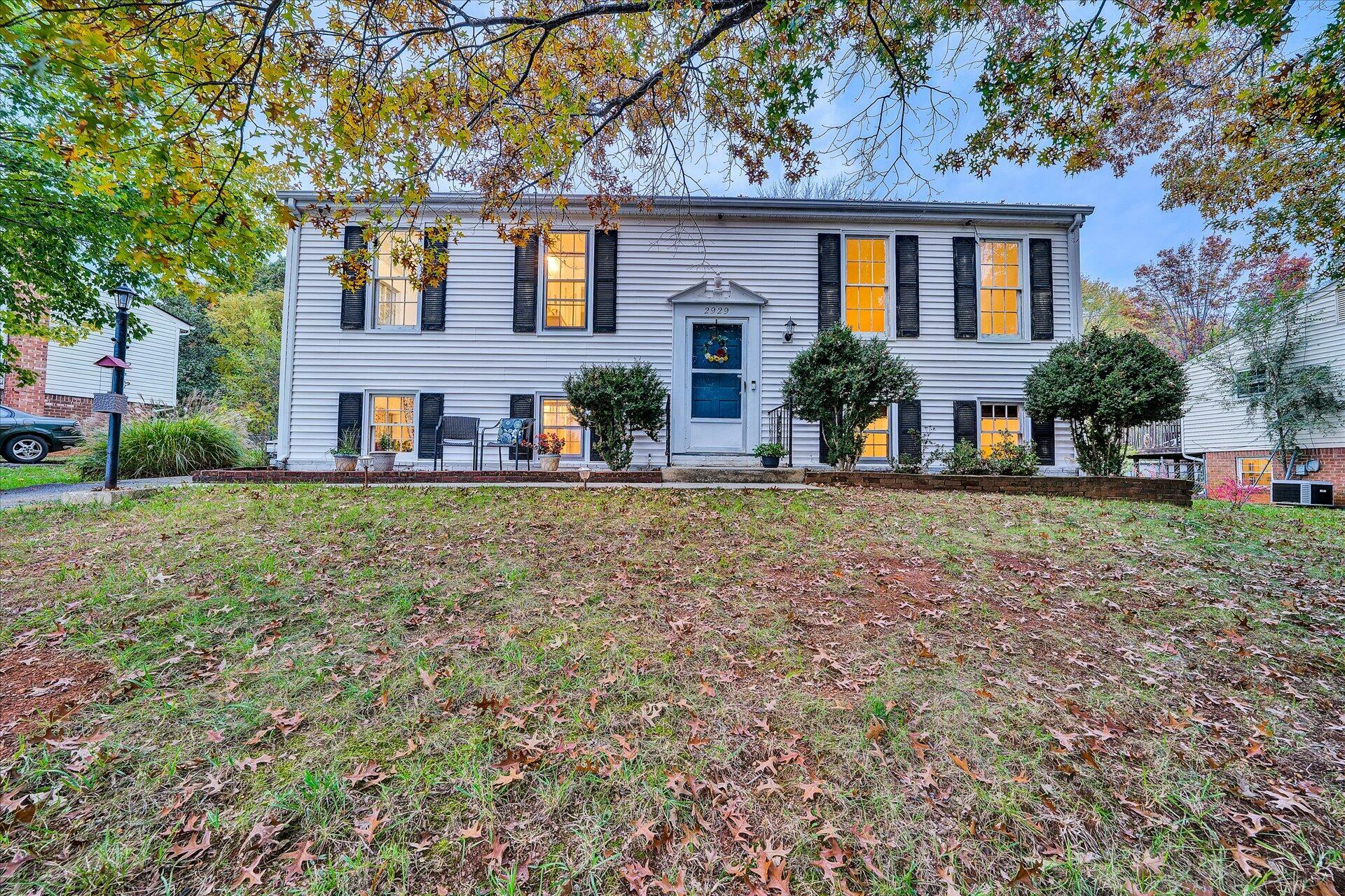 Property Photo:  2929 Creekwood Dr  VA 24153 